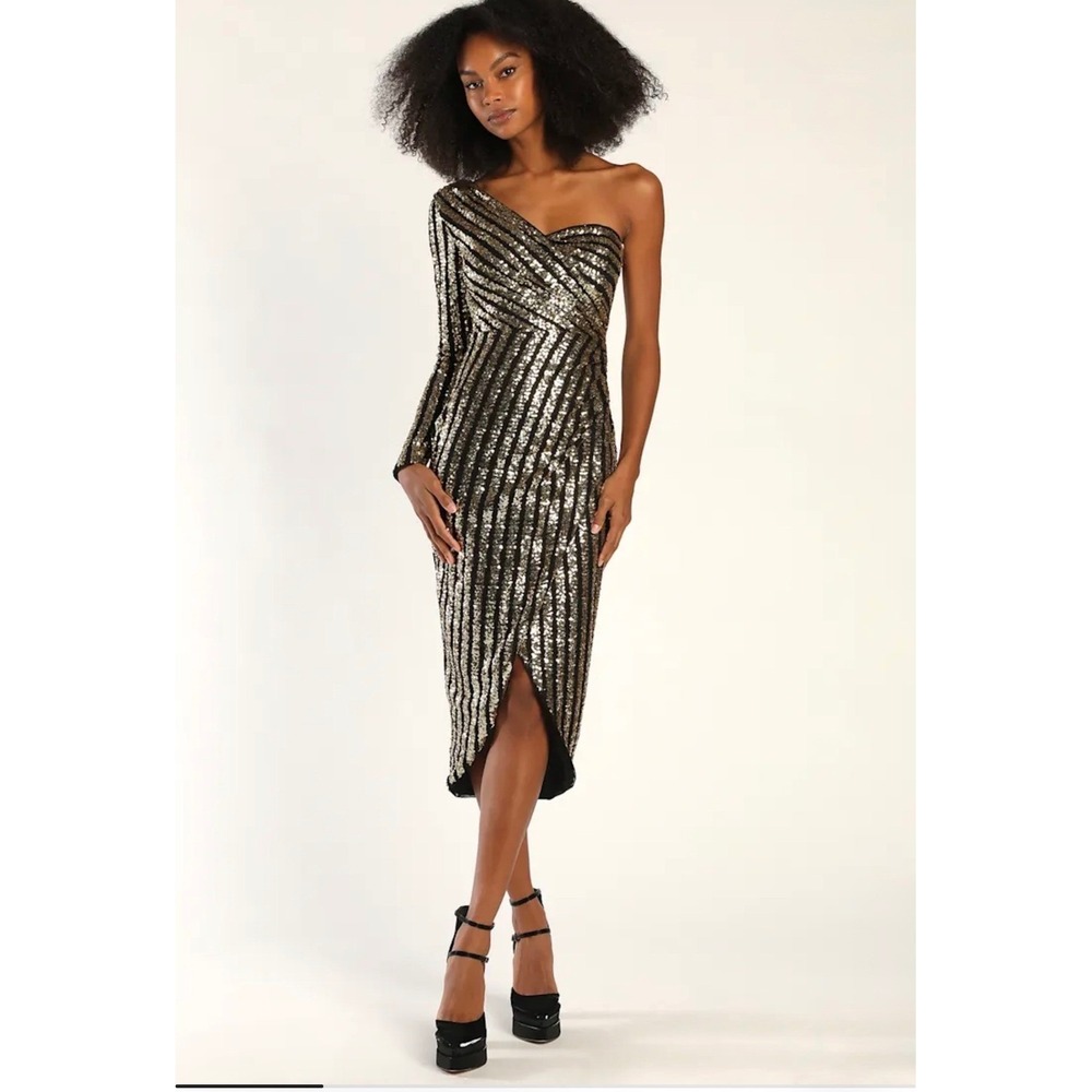 One-Shoulder Sequin Midi Dress in Black and Gold